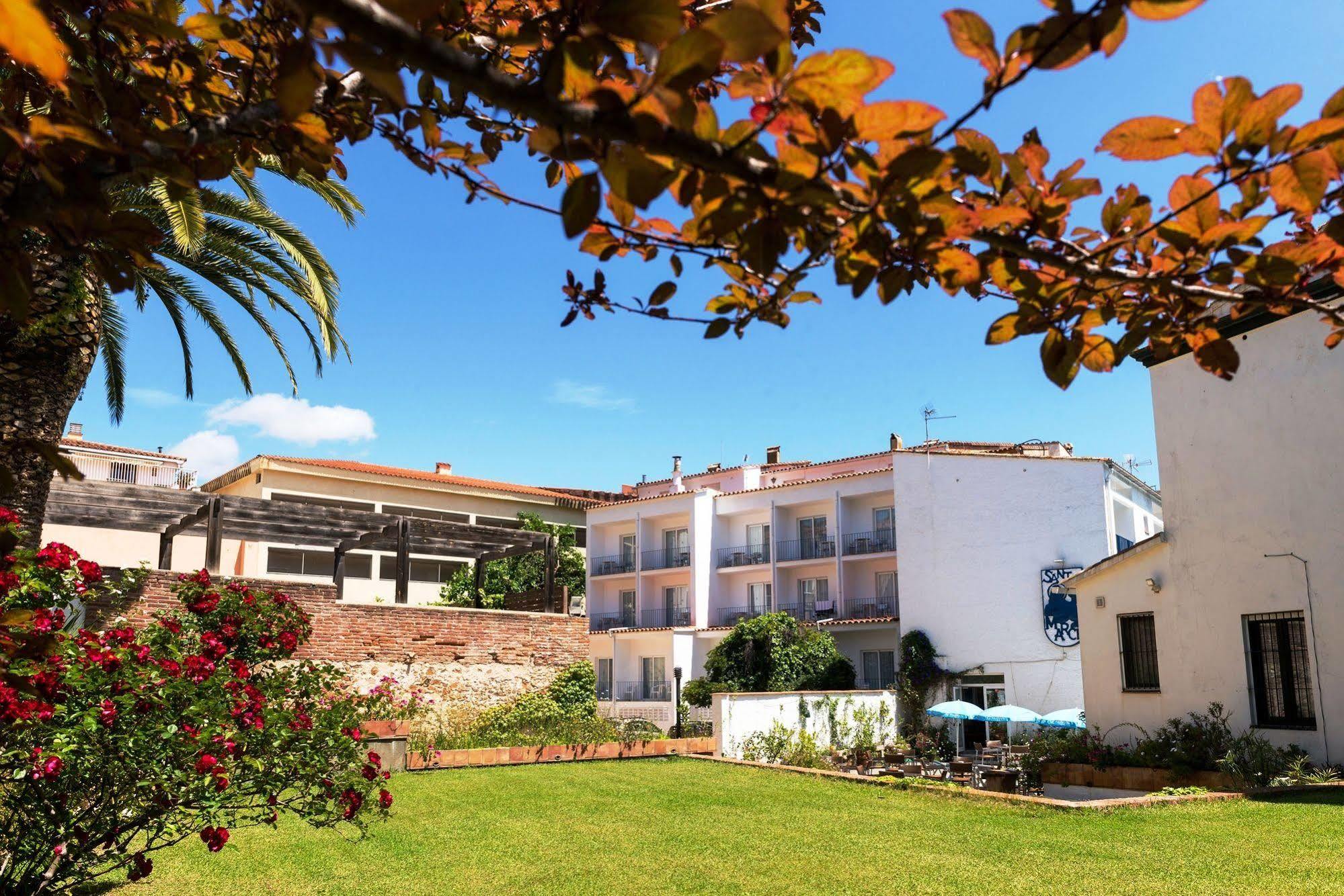 Hotel Sant March Тосса-де-Мар Экстерьер фото